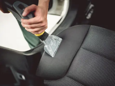Sièges de voiture nettoyés professionnellement